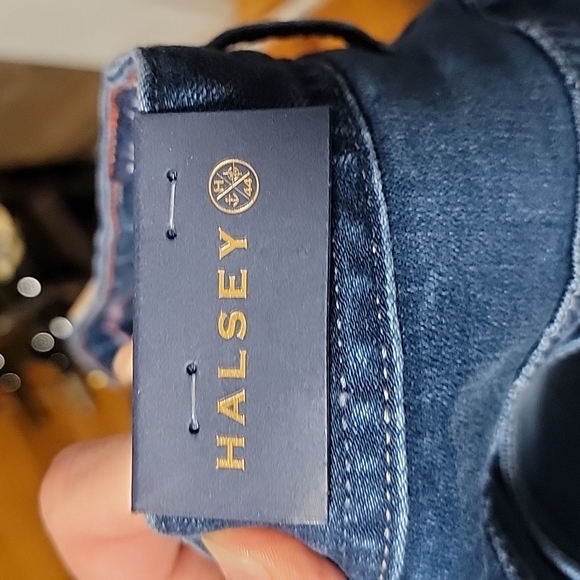 Hasley Jeans - Picture 4 of 6